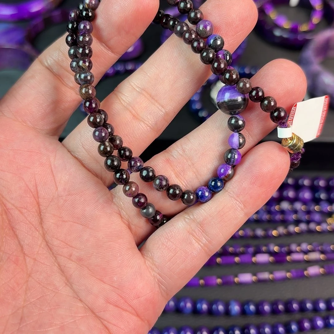 和***妈苏纪石（舒俱来）未镶嵌项链