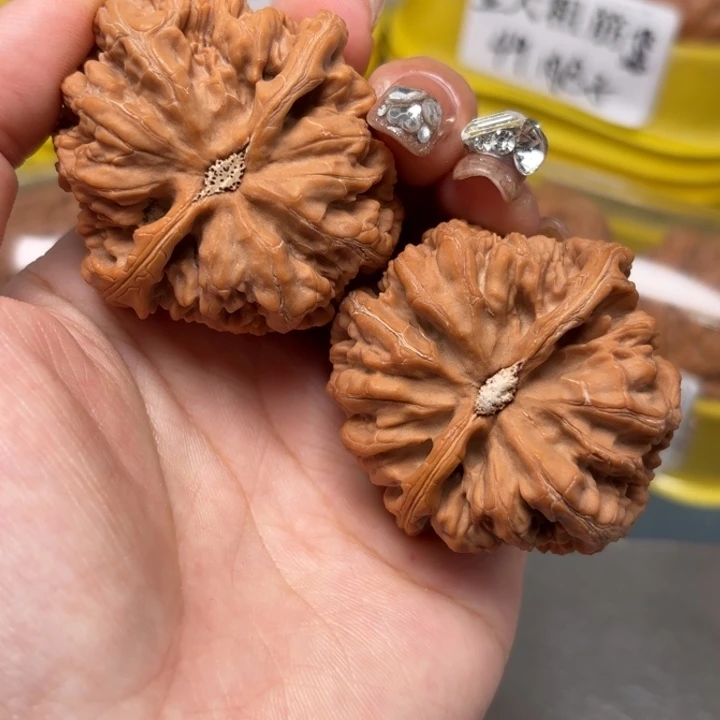 吊坠文玩核桃47-31045-02