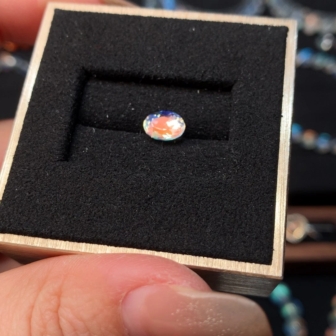 手串未镶嵌月光石裸石