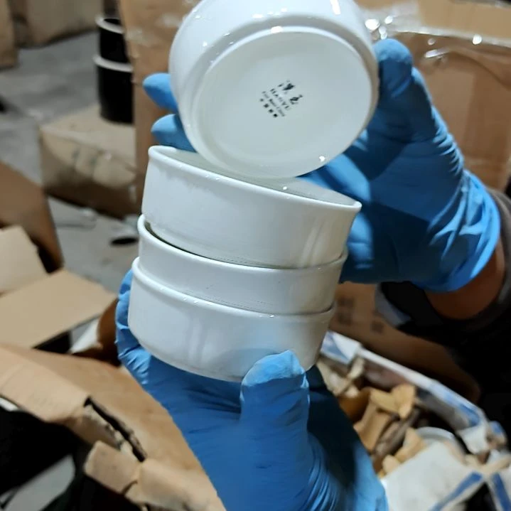 摆件陶瓷盘子碗啥都有