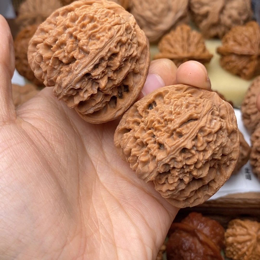 文玩核桃把件377号44全品南疆