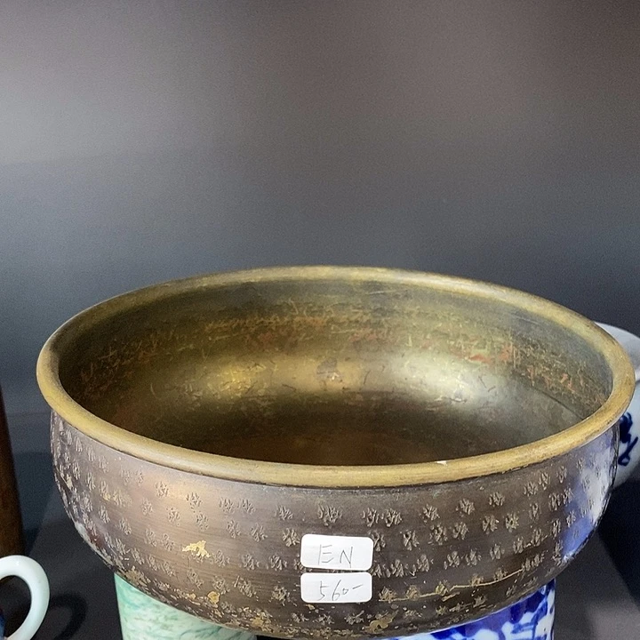 手工艺品琉璃铜钵