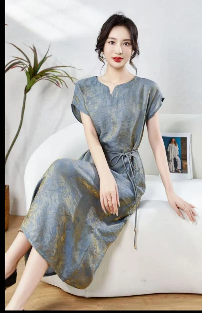 淡蓝鎏金高级印花夏季时尚修身连衣裙 优雅显瘦 收腰裙