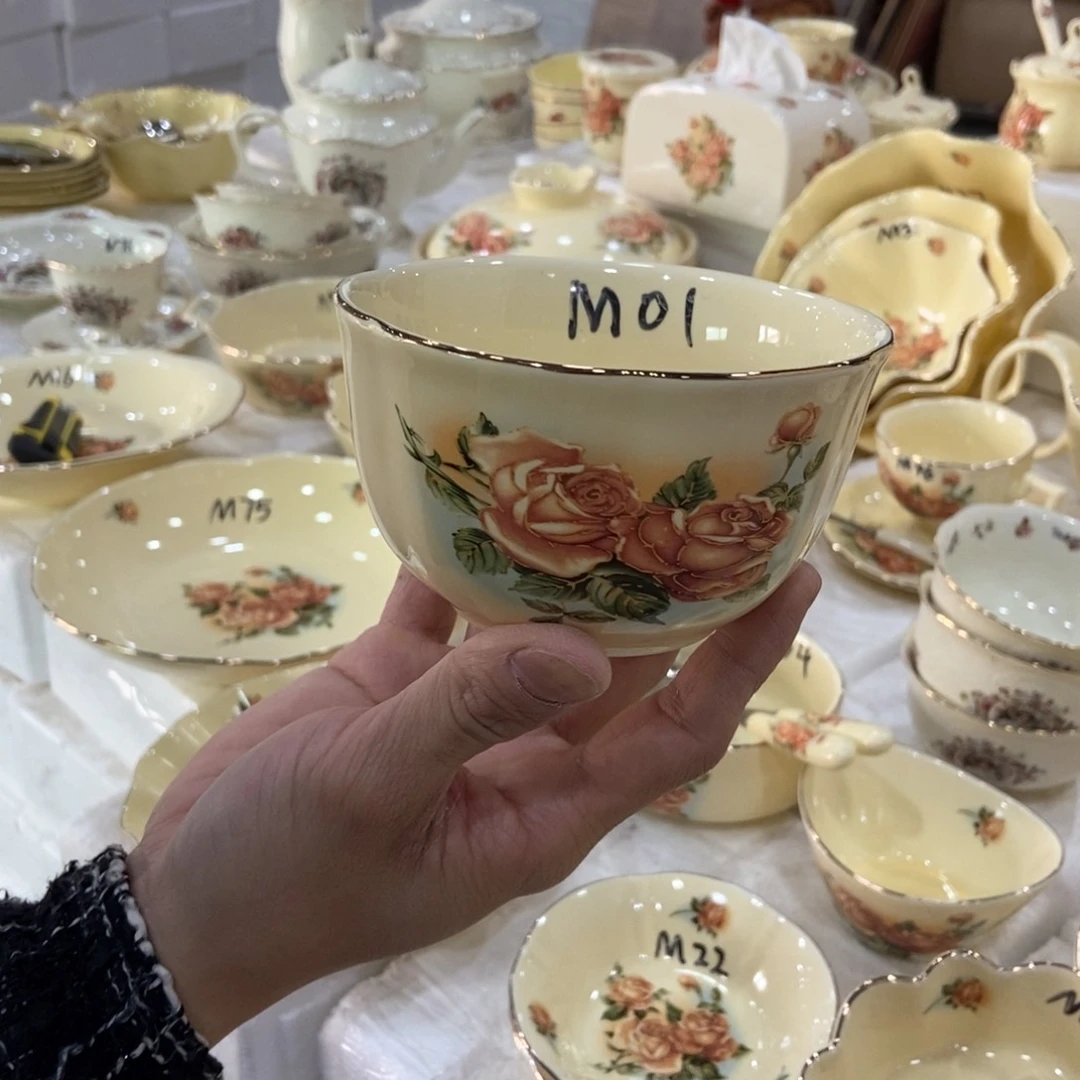 星博陶瓷………………。01