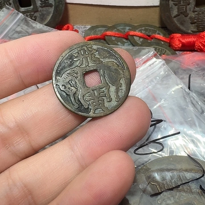 金****铜现代工艺品花钱