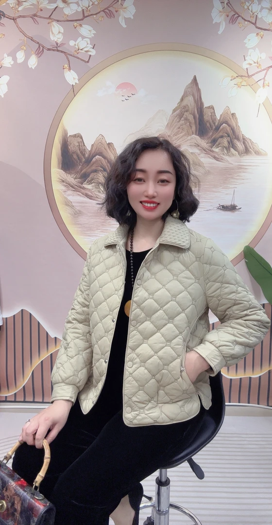 保暖短款中老年女装休闲轻薄款时尚棉衣民族风菱形百搭菱格