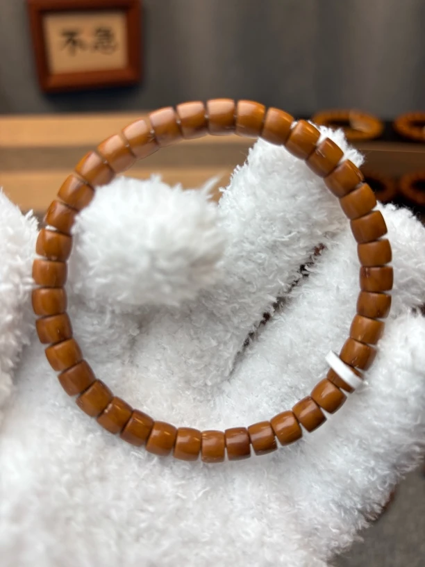 憘悦紫金鼠，纯肉7×5.4直切纯肉单圈手串，精挑，