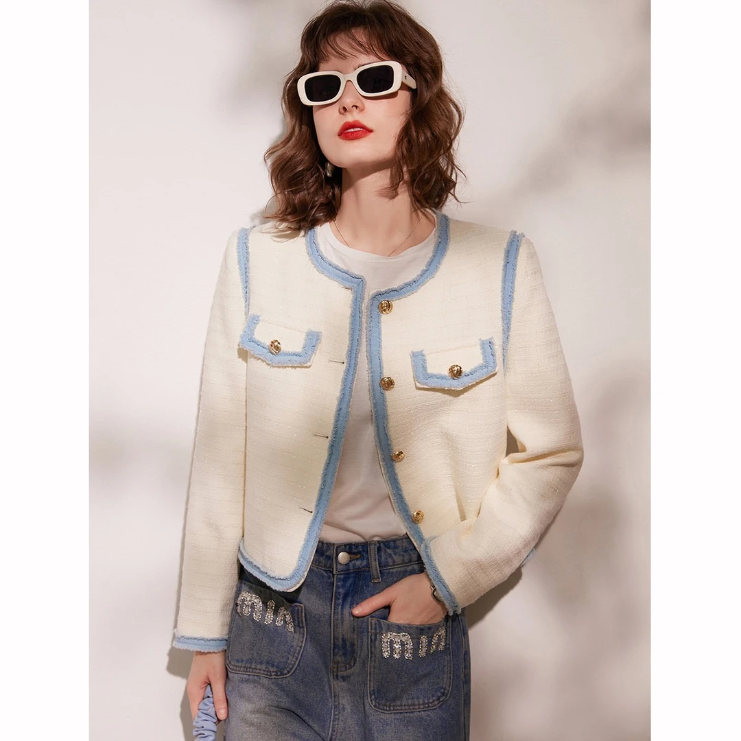 白鹿语春新款时尚立体感袋盖圆领开衫设计感撞色毛边外套BY10001