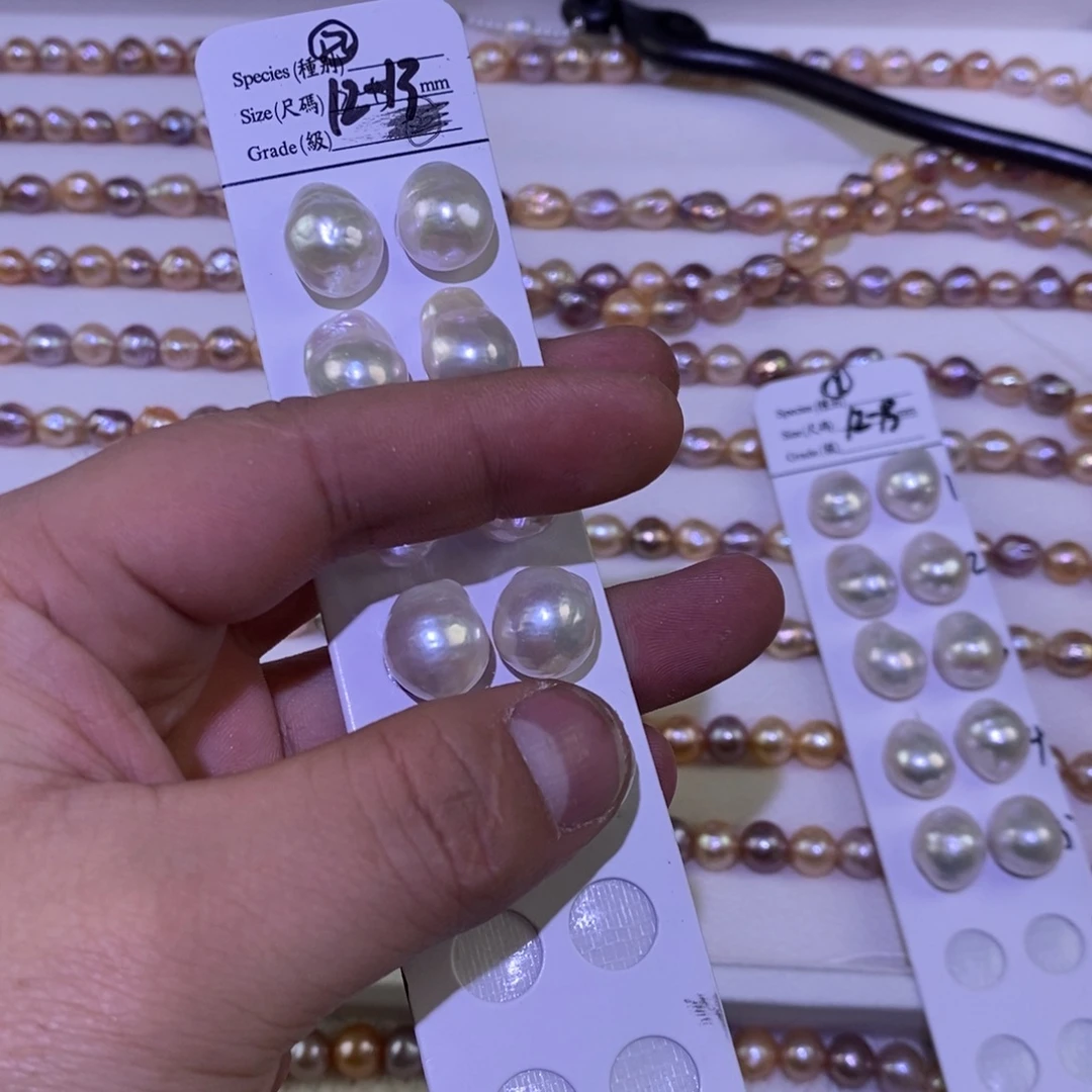 哈***哈银S925镶嵌耳环淡水珍珠