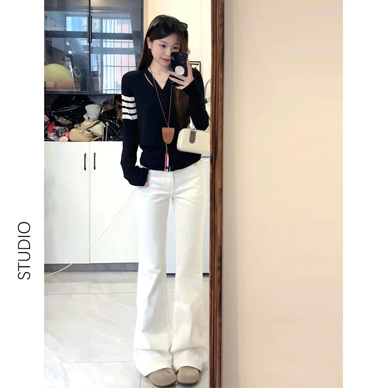 白色弹力微喇叭牛仔裤女2025春夏新款高腰修身显瘦垂感美式马蹄裤