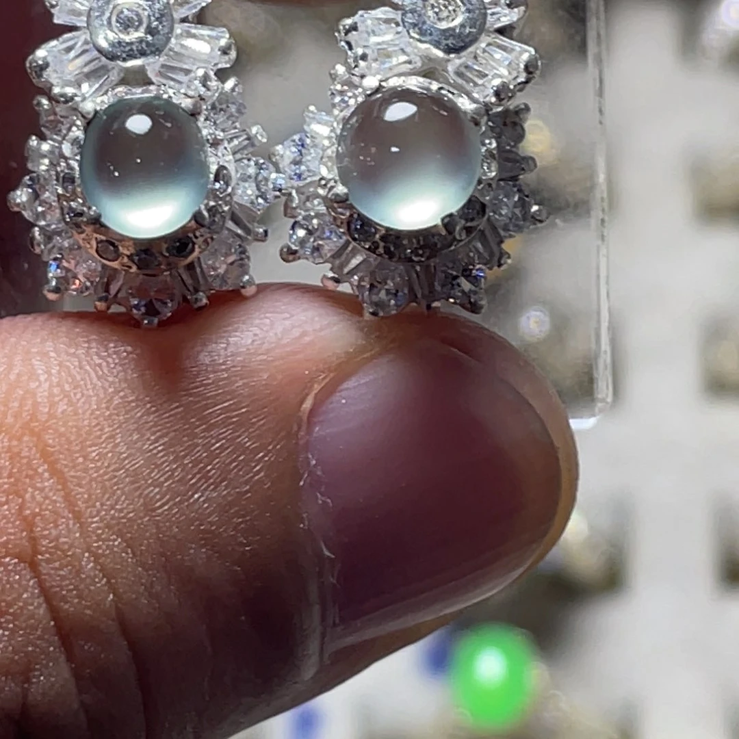 未镶嵌定制翡翠耳钉