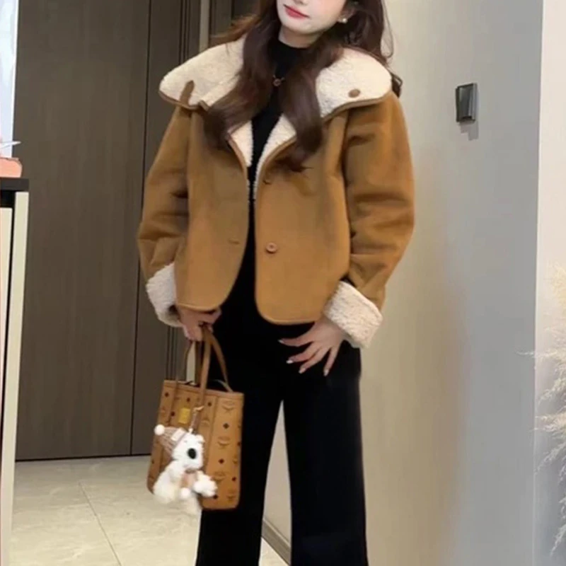 两面穿外套女短款2025冬季新款百搭小个子加绒加厚保暖皮毛一体