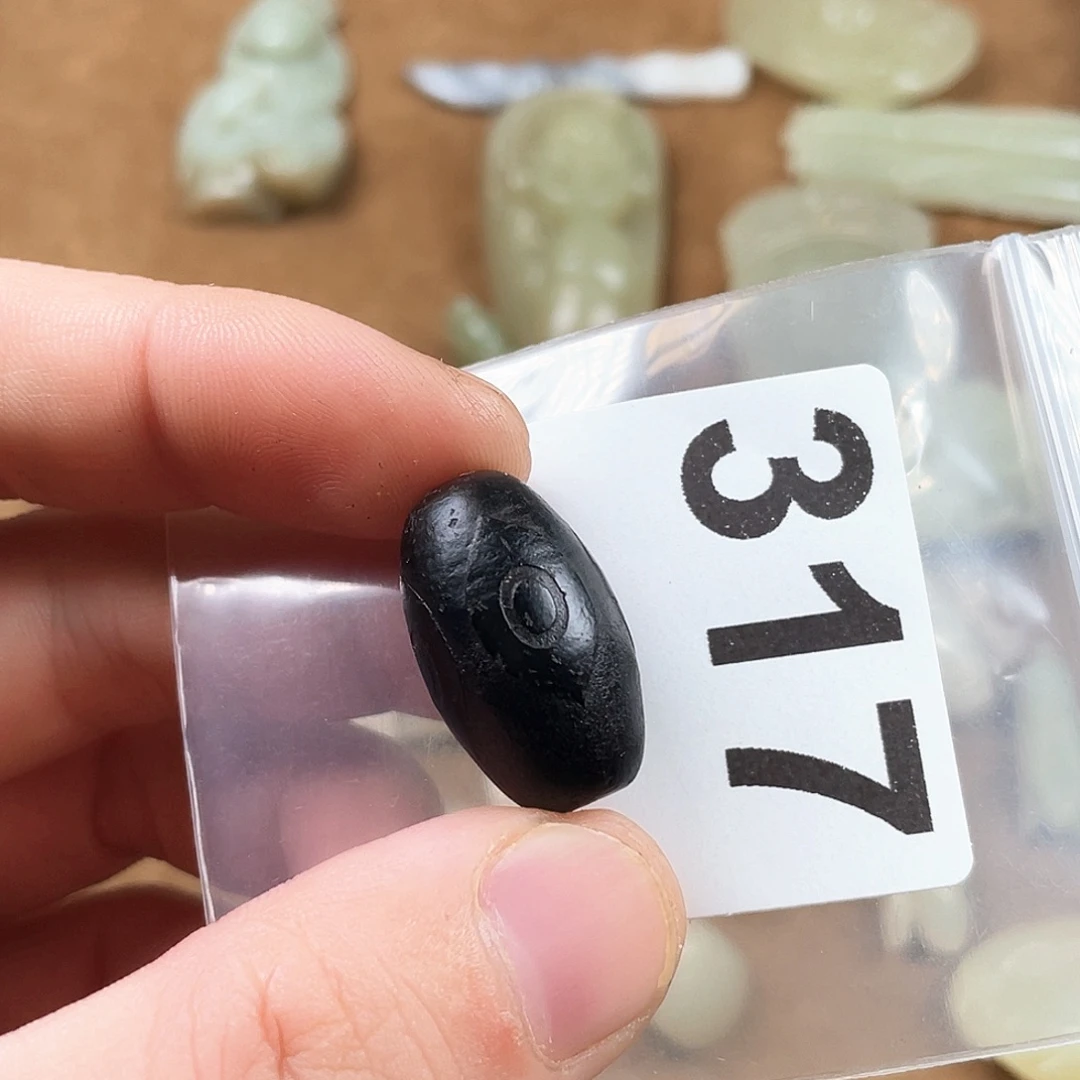 玛瑙/玉髓合金颈饰