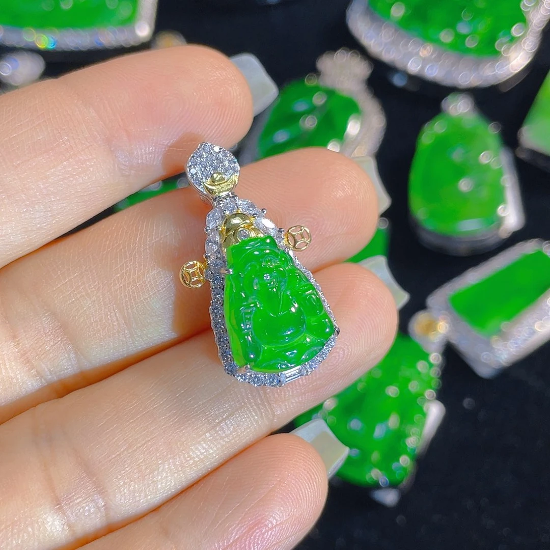 翡翠银S925镶嵌颈饰翡翠