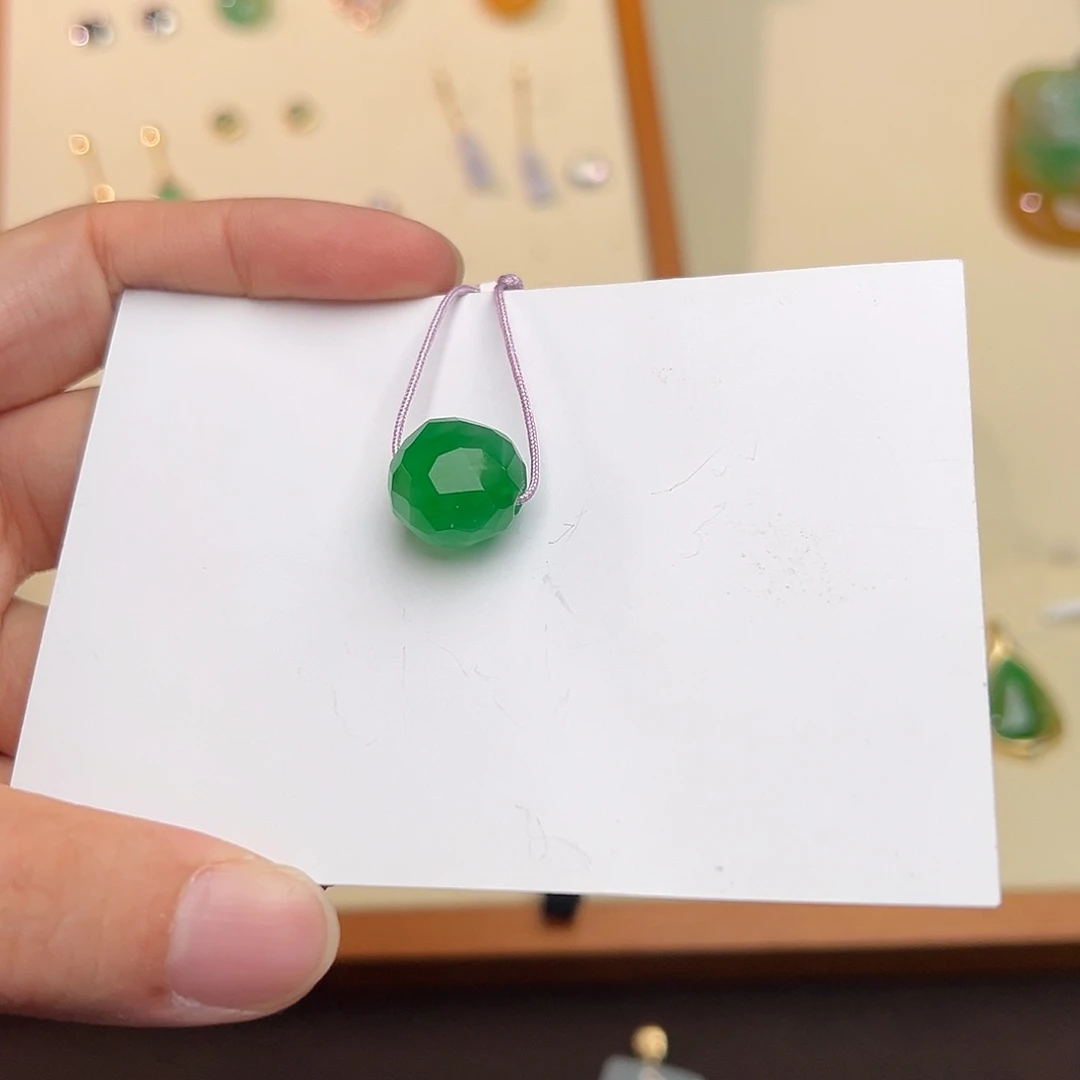 散珠翡翠绿色拾光珠