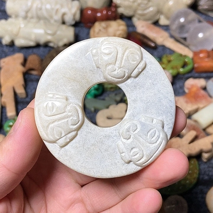 和田玉未镶嵌颈饰112