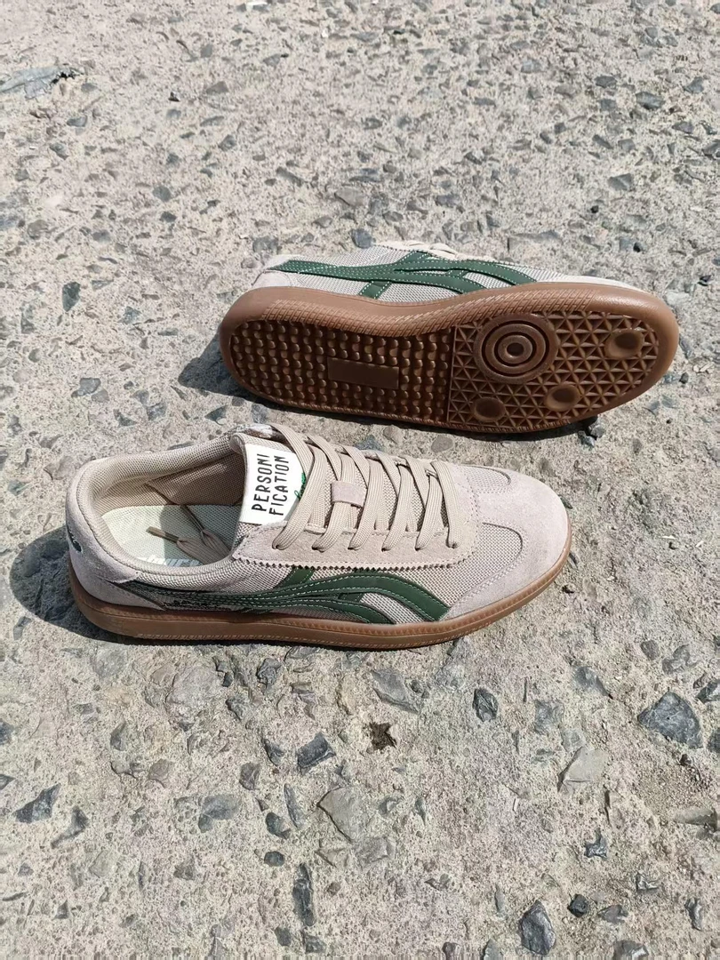 锐途男款德训阿甘牛皮网面透气舒服百搭休闲运动橡胶大底