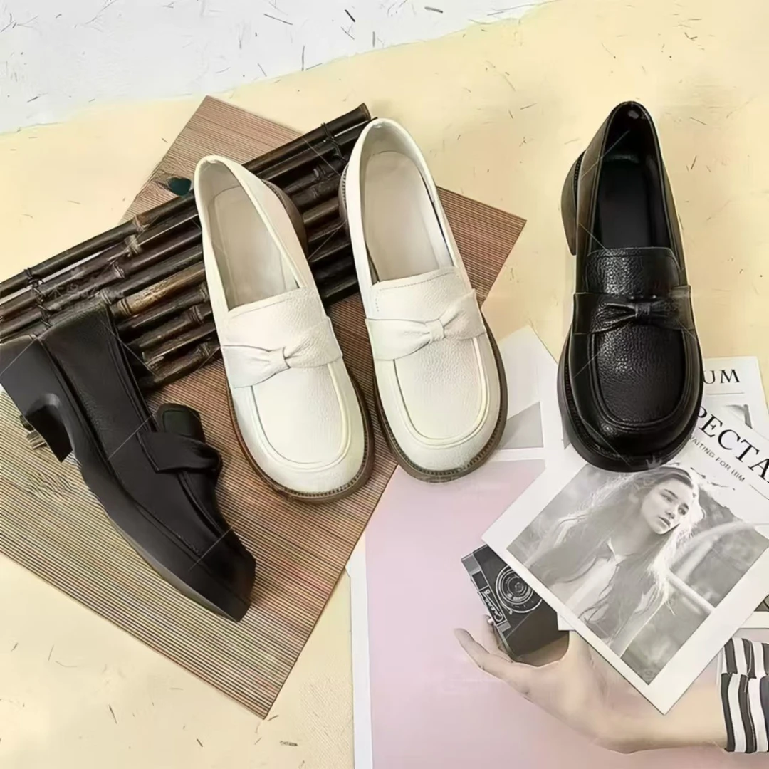 2025新款一脚蹬软底黑色单鞋舒适英伦真软皮风小乐福鞋百搭皮鞋