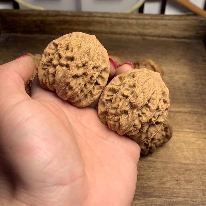 文玩核桃吊坠?****豆虎头