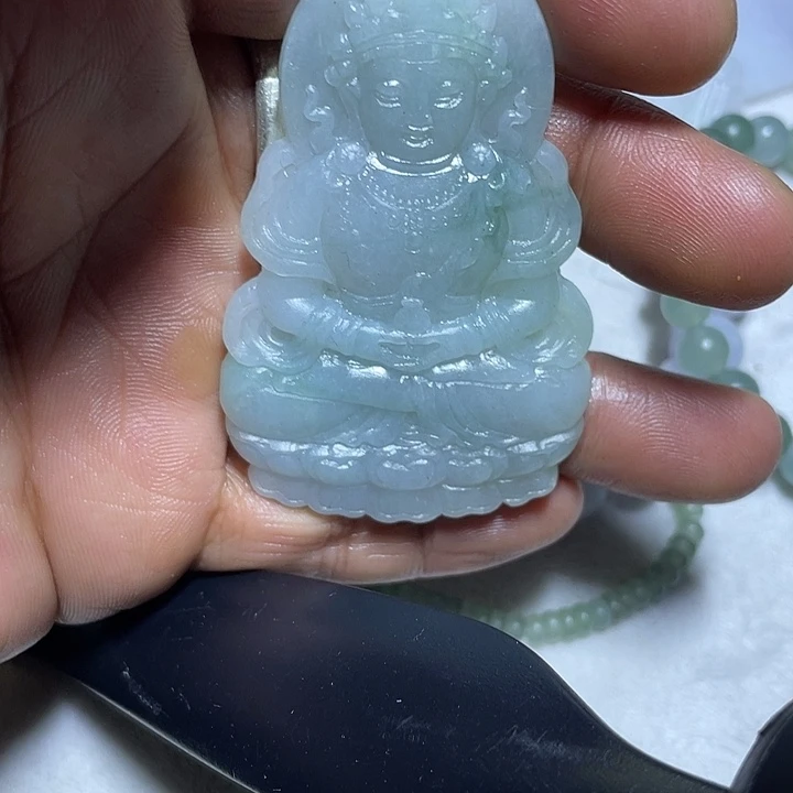 定制翡翠未镶嵌观音