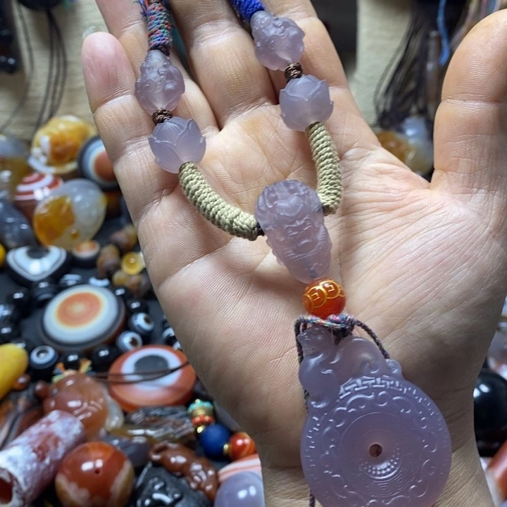 玛瑙/玉髓未镶嵌颈饰