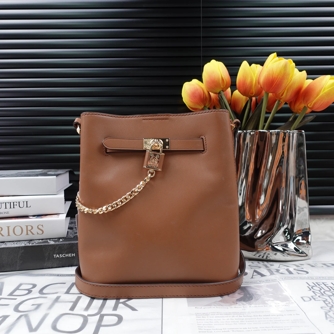95新 MICHAELKORS/迈克高仕 单肩包/T10228173