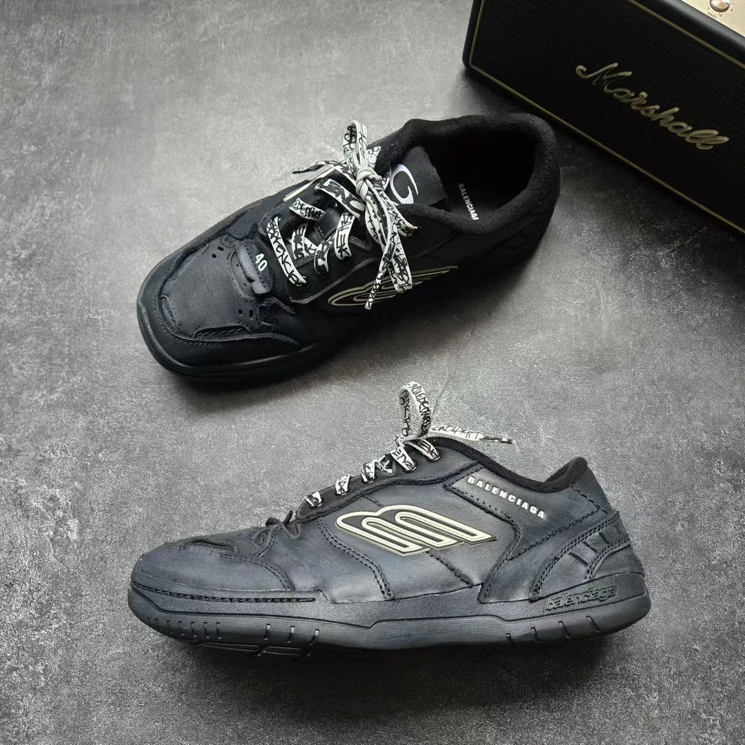 99新 Balenciaga/巴黎世家 40码 HAMPTONS 做旧黑板鞋