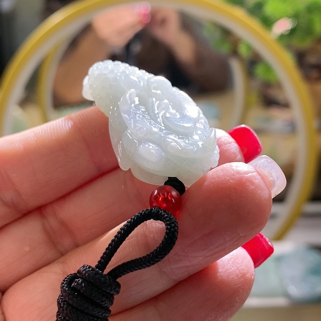 【闪购商品】翡翠颈饰未镶嵌金蟾