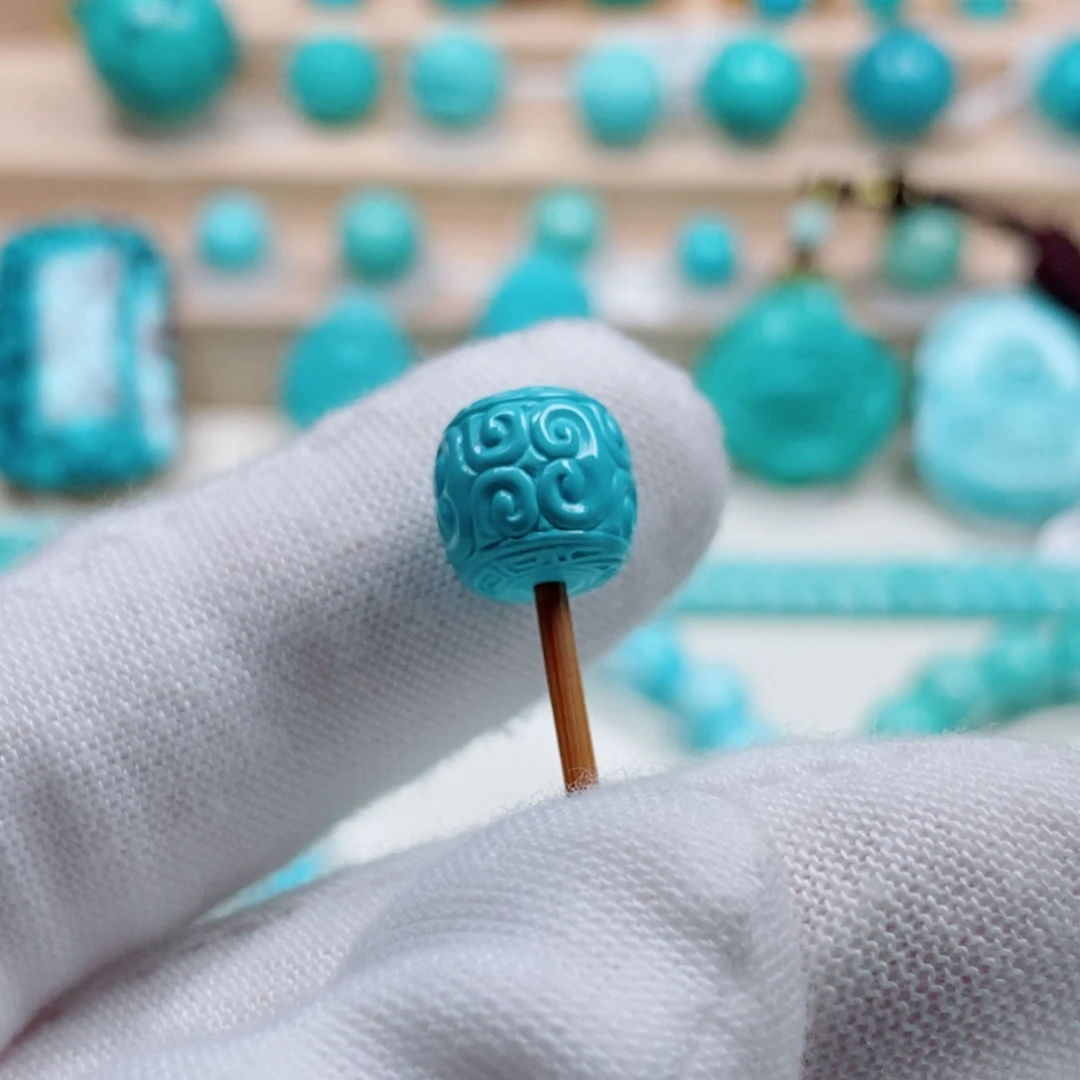 未镶嵌绿松石珠宝奇石