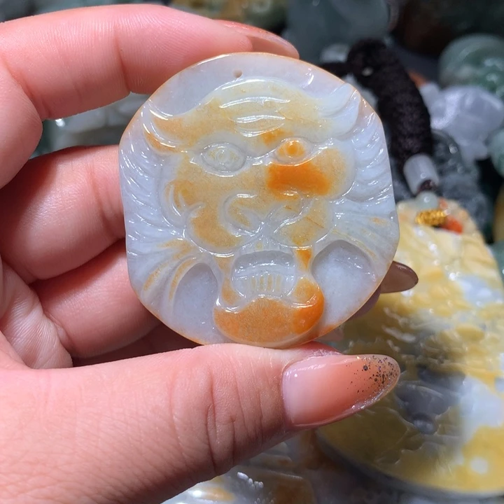 翡翠未镶嵌颈饰保真天然A货翡翠