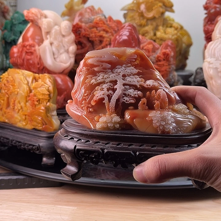 寿山石齐聚兰山摆件