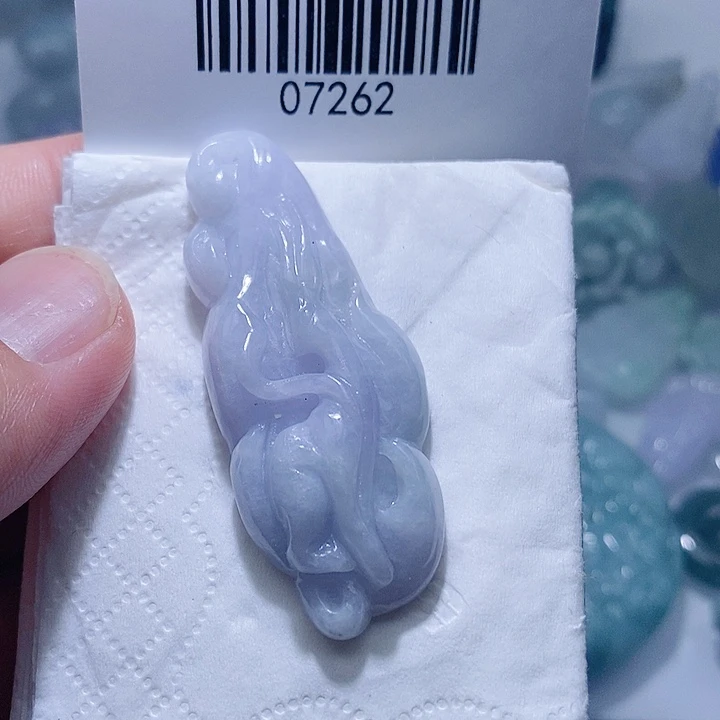 翡翠未镶嵌颈饰天光墟翡翠市场现金代购
