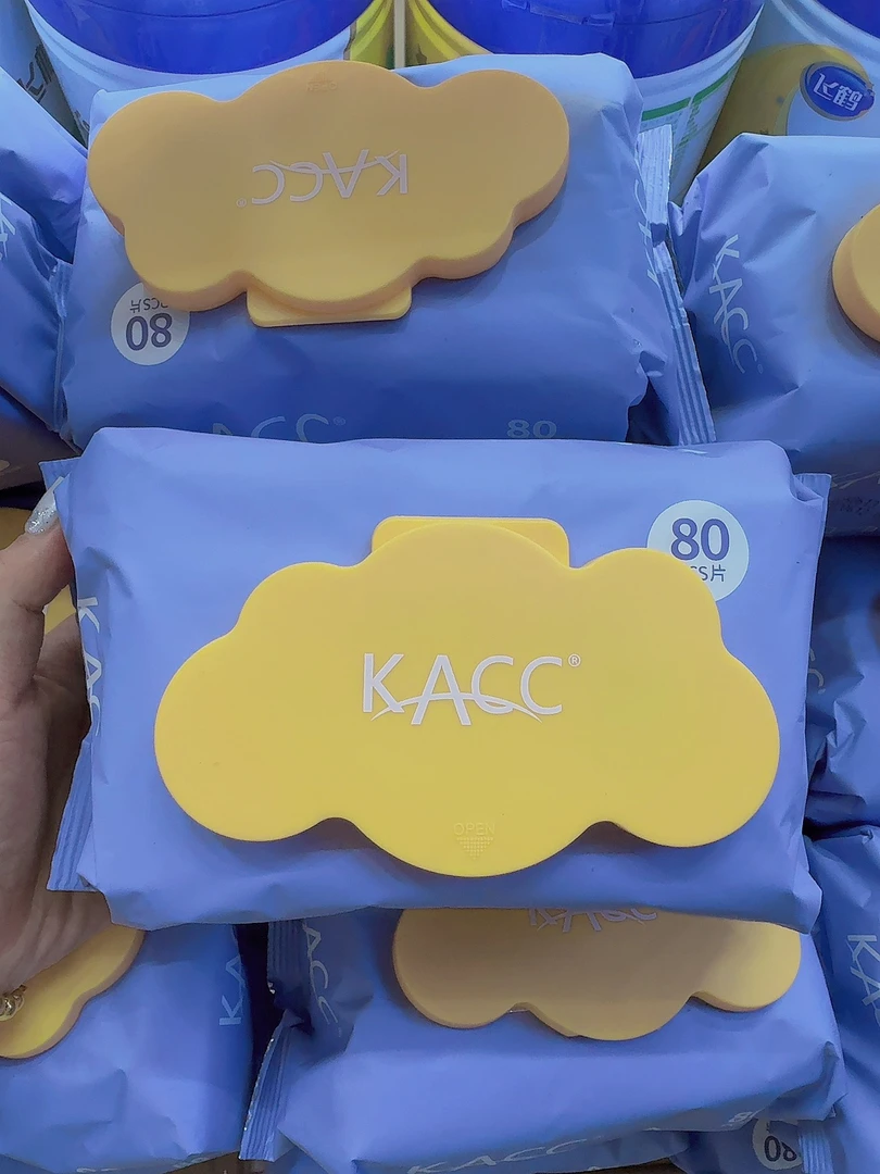 KACC加厚加大包手口专用婴儿湿纸巾柔软亲肤家用