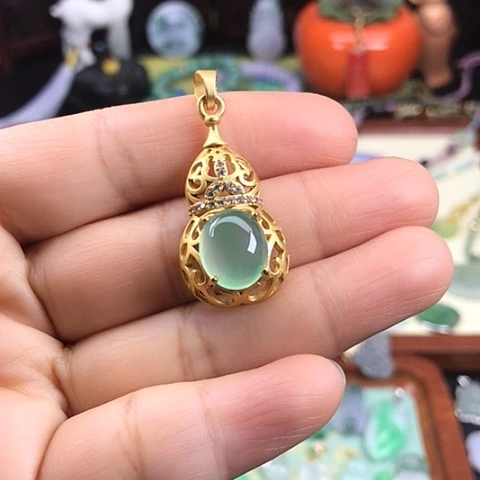 玛瑙/玉髓颈饰合金葫芦吊坠