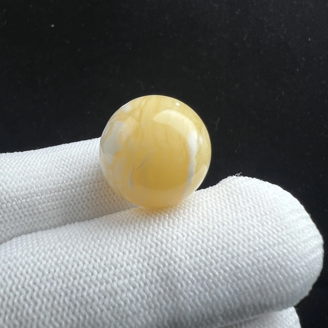 A1434 天然原矿俄料蜜蜡 妖花圆珠 18.3mm支持复检