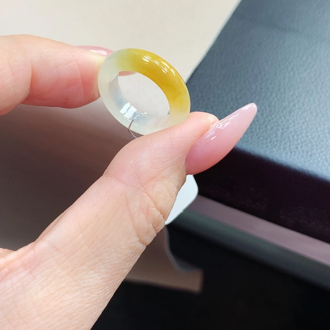 未镶嵌戒指翡翠8:9号