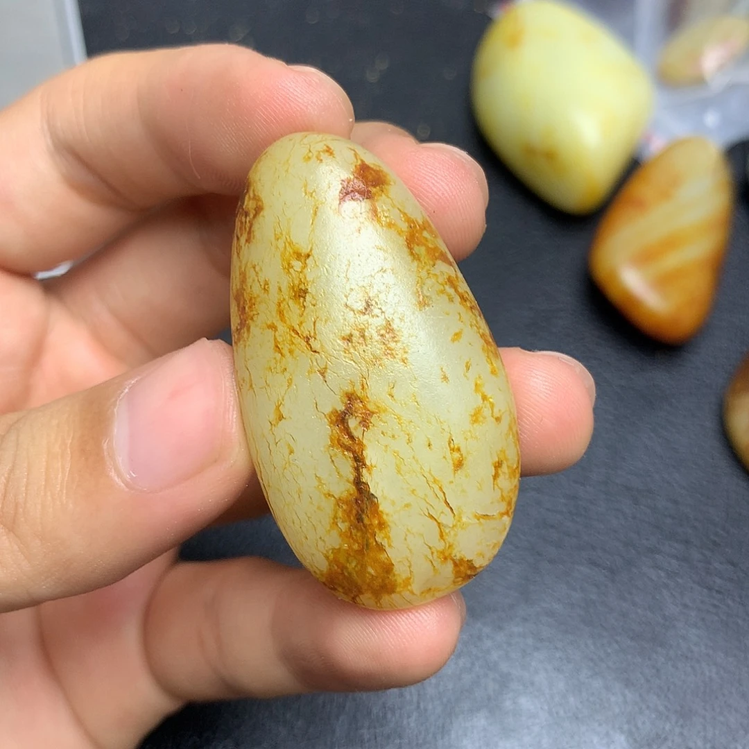 未镶嵌和田玉挂件