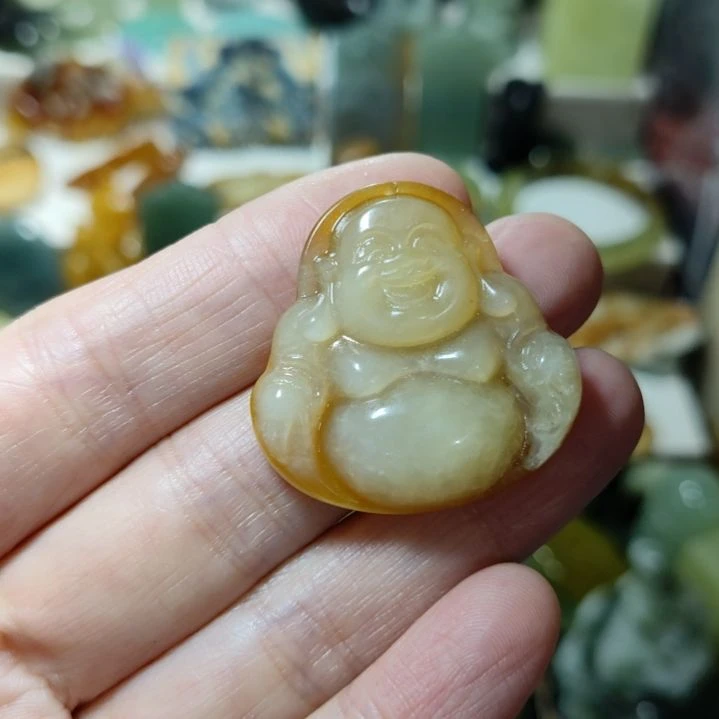 孟***平岫玉未镶嵌挂坠款式