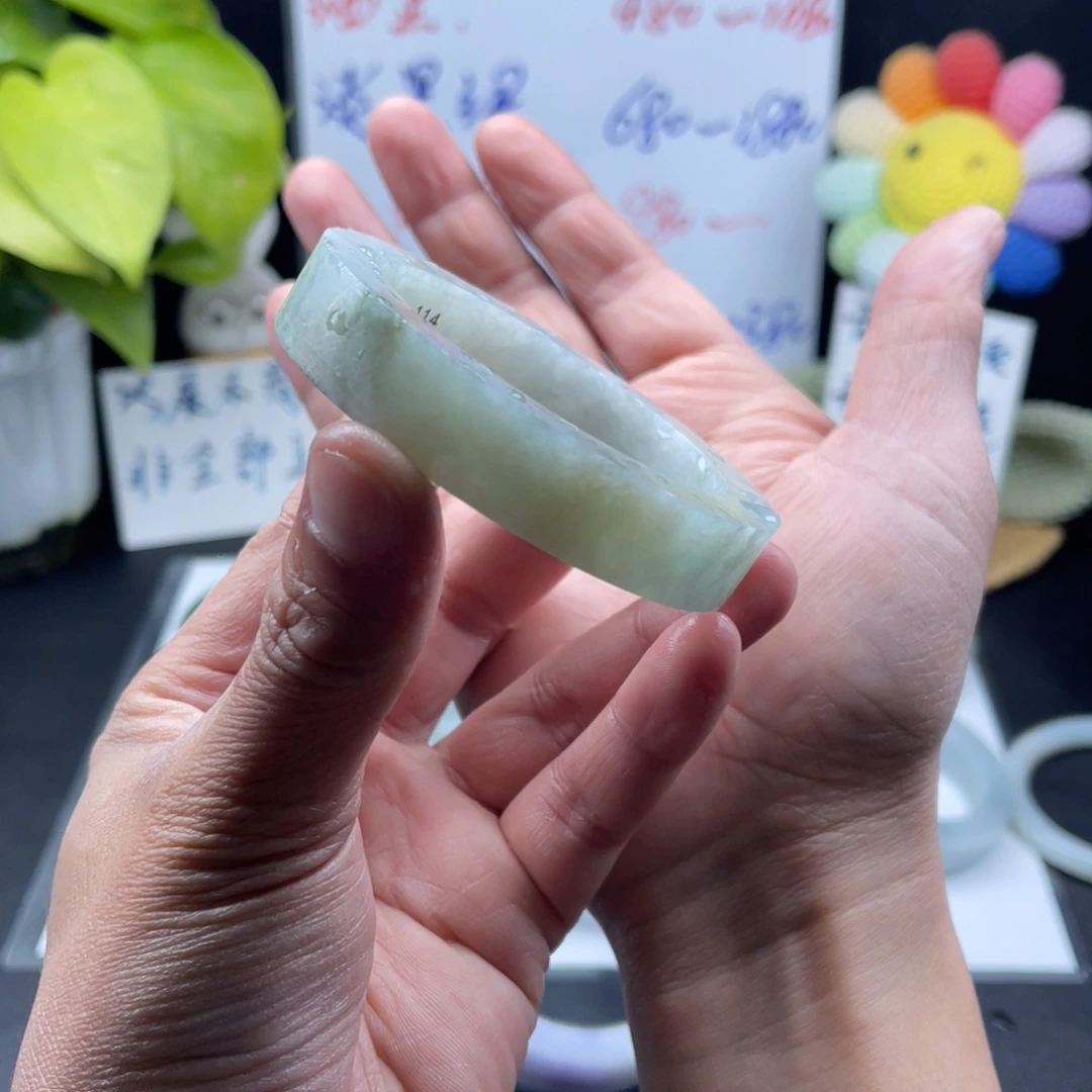 【闪购商品】定制翡翠55-57正圈未镶嵌手镯