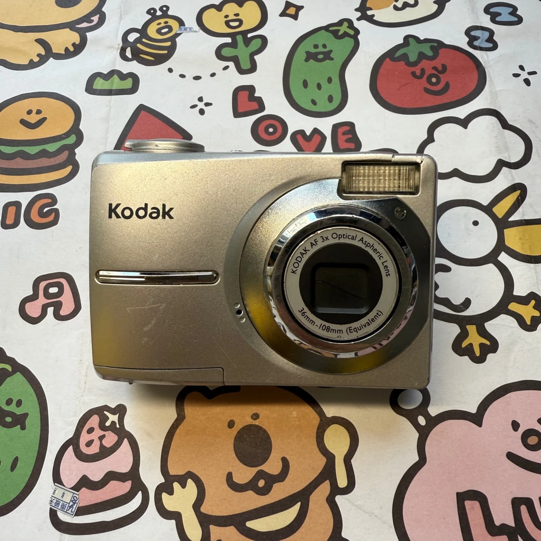 8新 Kodak/柯达 88新 Kodak/柯达C913送两节五号电池成色如图