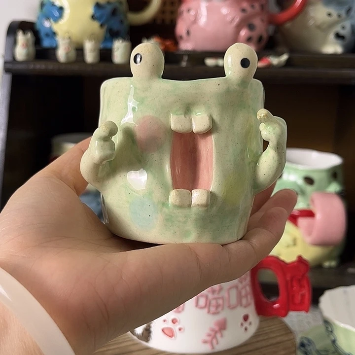 神***光尖叫蛙抽象小青蛙杯子
