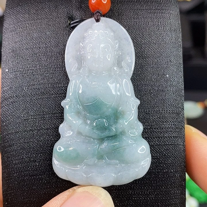 翡翠未镶嵌颈饰吊坠