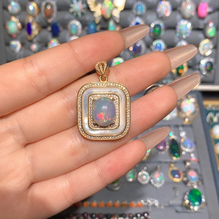 欧泊欧泊吊坠t银S925镶嵌