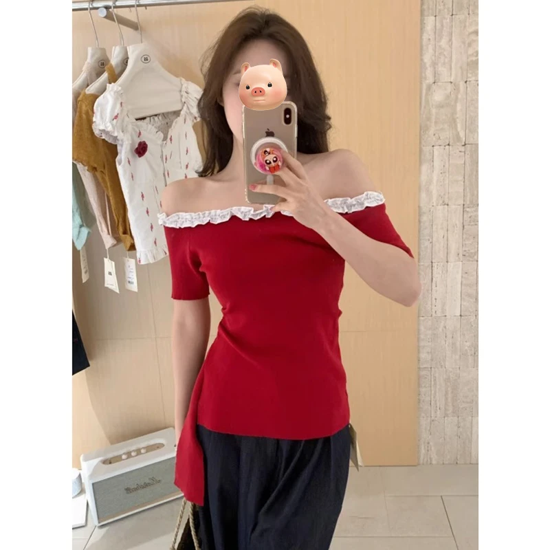 法式一字肩斜肩荷叶边红色针织短袖T恤女夏季修身露肩多巴胺上衣
