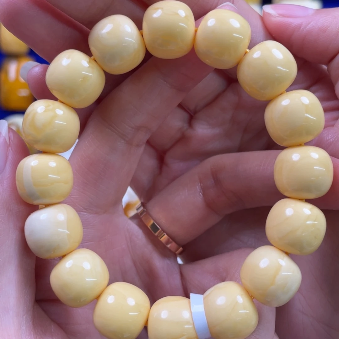 琥珀未镶嵌裸石琥珀蜜蜡