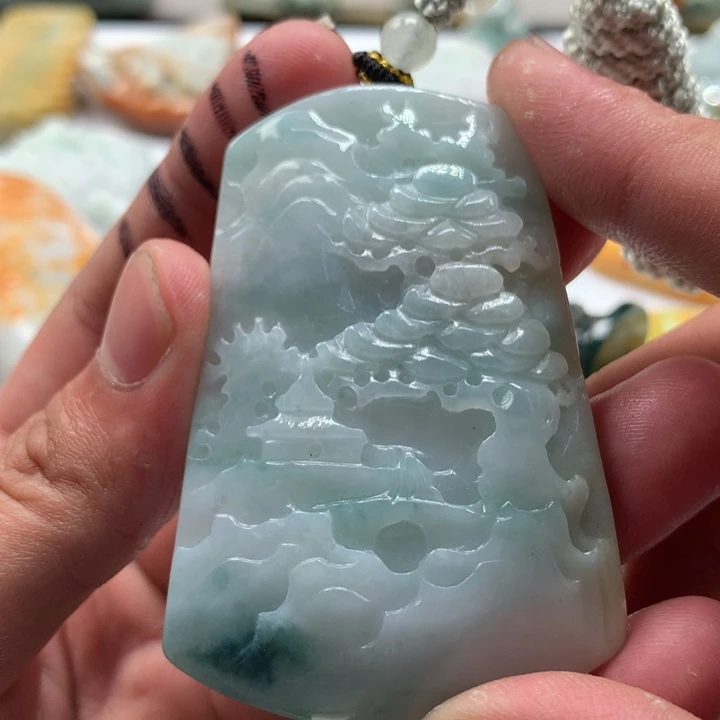 翡翠未镶嵌颈饰保真天然a货翡翠