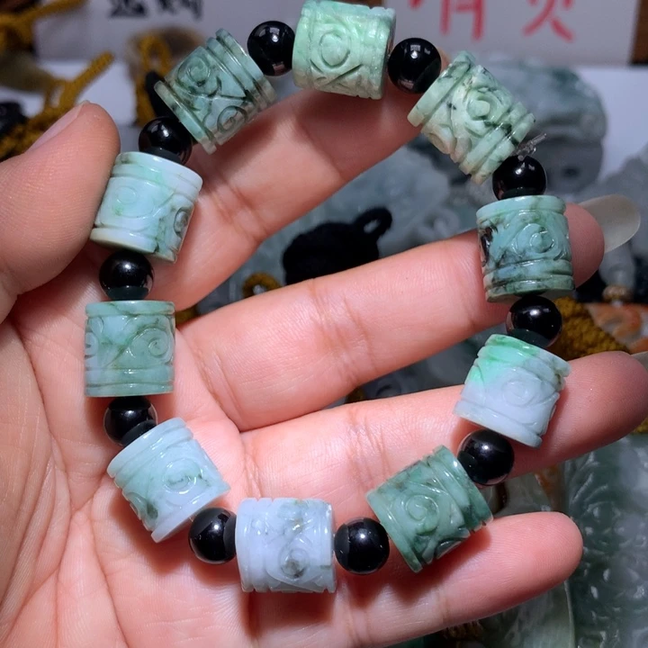 翡翠未镶嵌颈饰保真天然A货翡翠