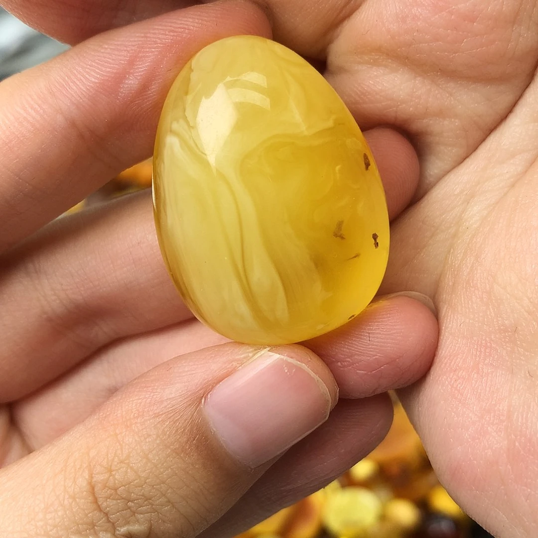 未镶嵌蜜蜡珠宝奇石