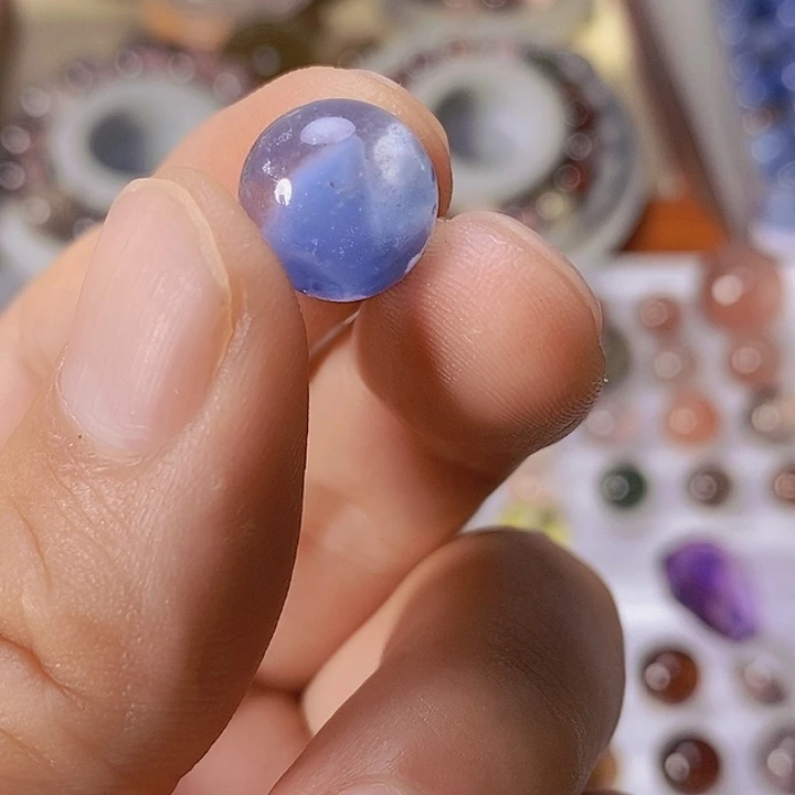 水晶珠宝半成品未镶嵌蓝兔毛团团打孔不退换