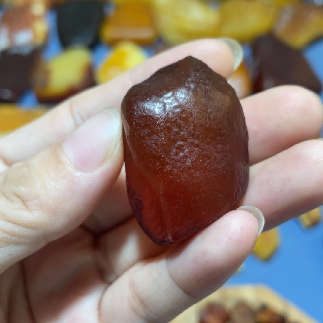 哥***”未镶嵌定制蜜蜡随形